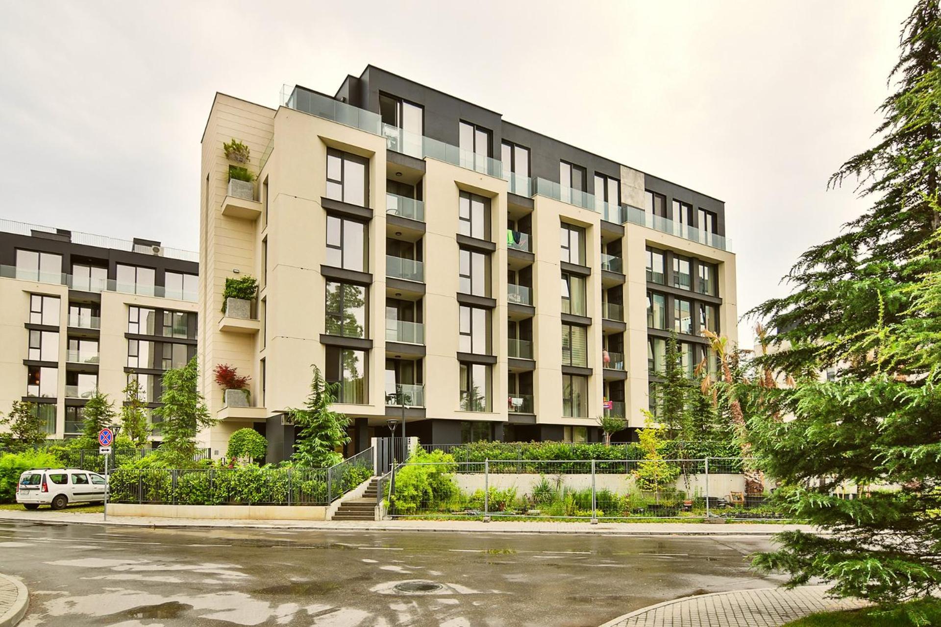 Sea Flats With Parking And Pool In Azur Residence Святые Константин и Елена Экстерьер фото